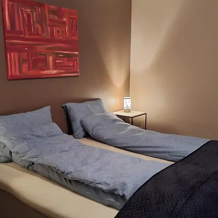 Hus I Gryllefjord 度假居 *