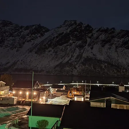 Hus I Gryllefjord Senja