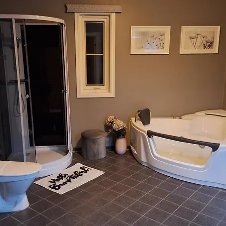 Dom wakacyjny Hus I Gryllefjord