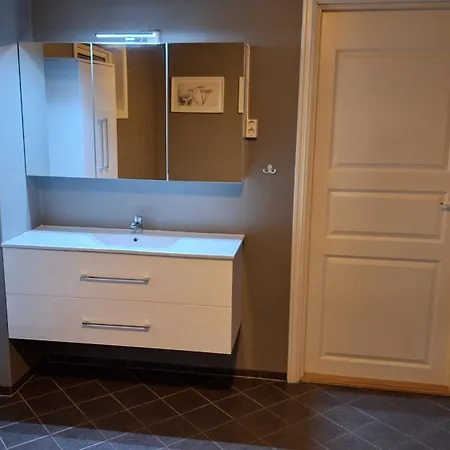 Hus I Gryllefjord * Senja