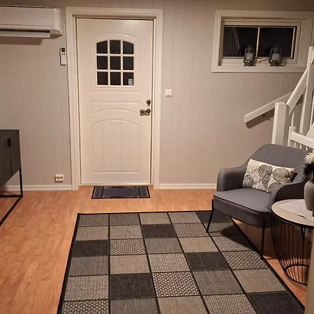 Hus I Gryllefjord *